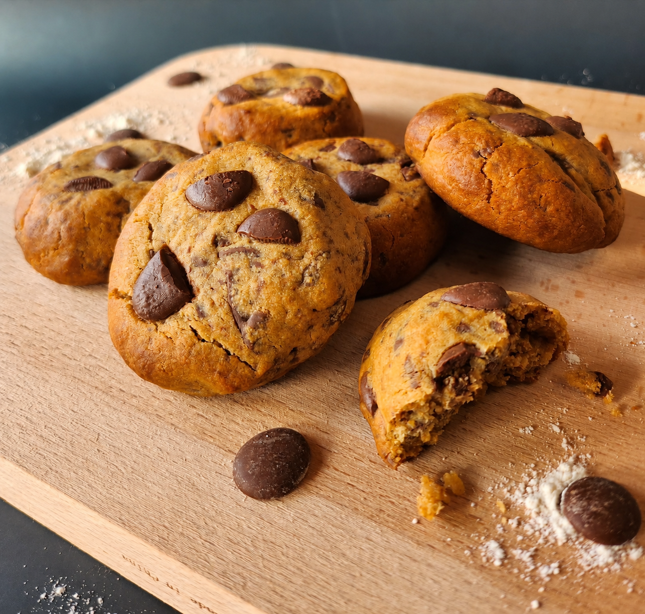 5 COOKIES MIEL DE CHÂTAIGNERAIE ET CHOCOLAT NOIR (Farine de Châtaigne)